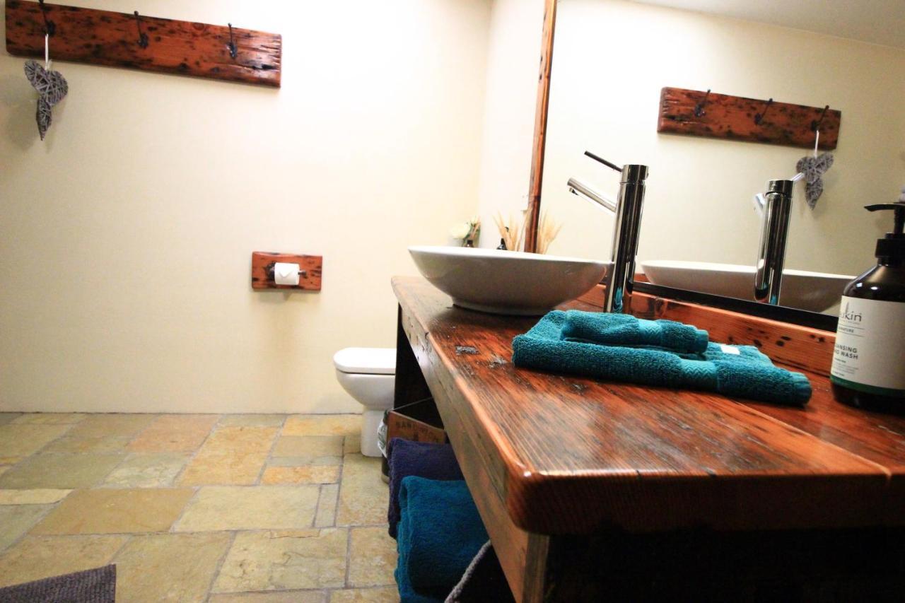 Down To Earth Farm Retreat Apartment Sarsfield Luaran gambar